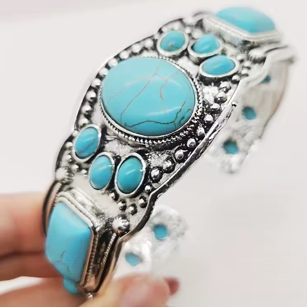 Vintage Turquoise Stone Cuff Bracelet – Boho Western Jewelry